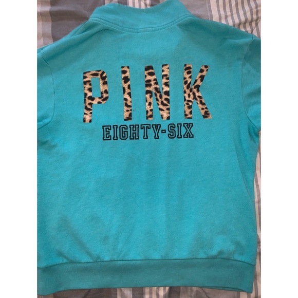 ❌SOLD❌ Teal VS PINK Sweatshirt - Picture 1 of 3